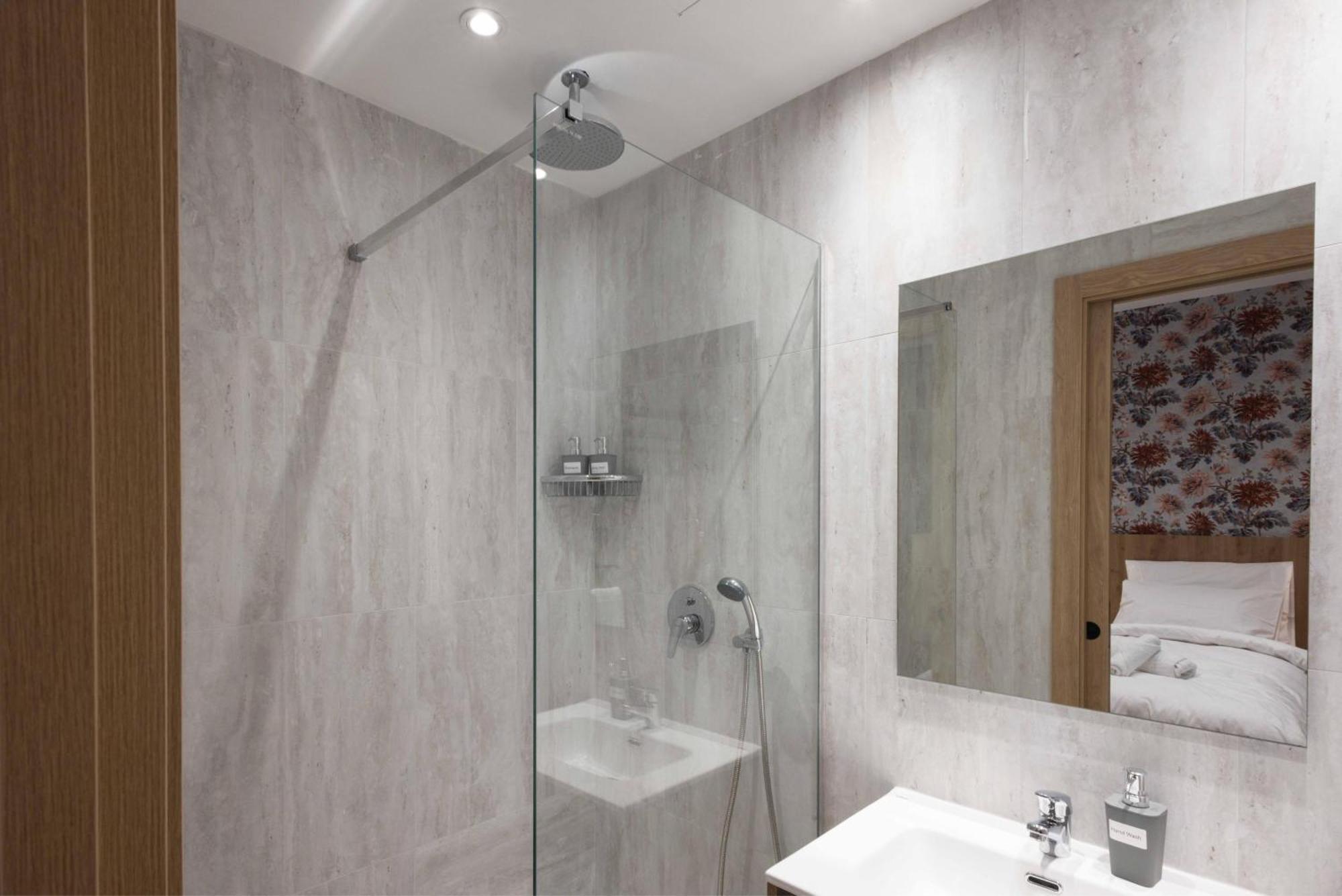 University Boutique Rooms Msida Eksteriør billede